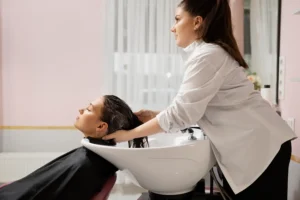 Tratamientos capilares seguros para mujeres embarazadas en Melenas Peluqueria