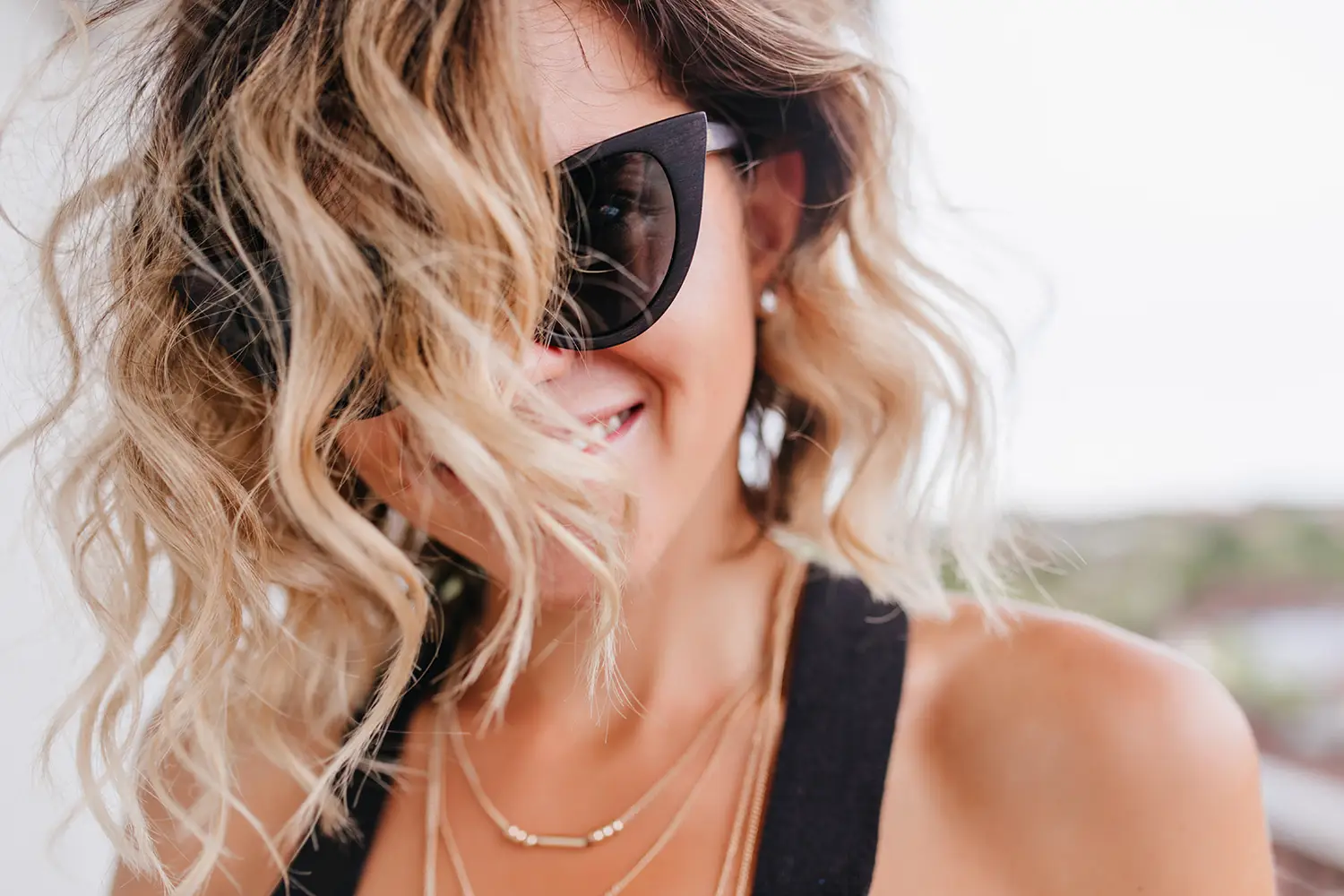 Gentle French highlights process on light brown hair at Melenas Peluqueria salon